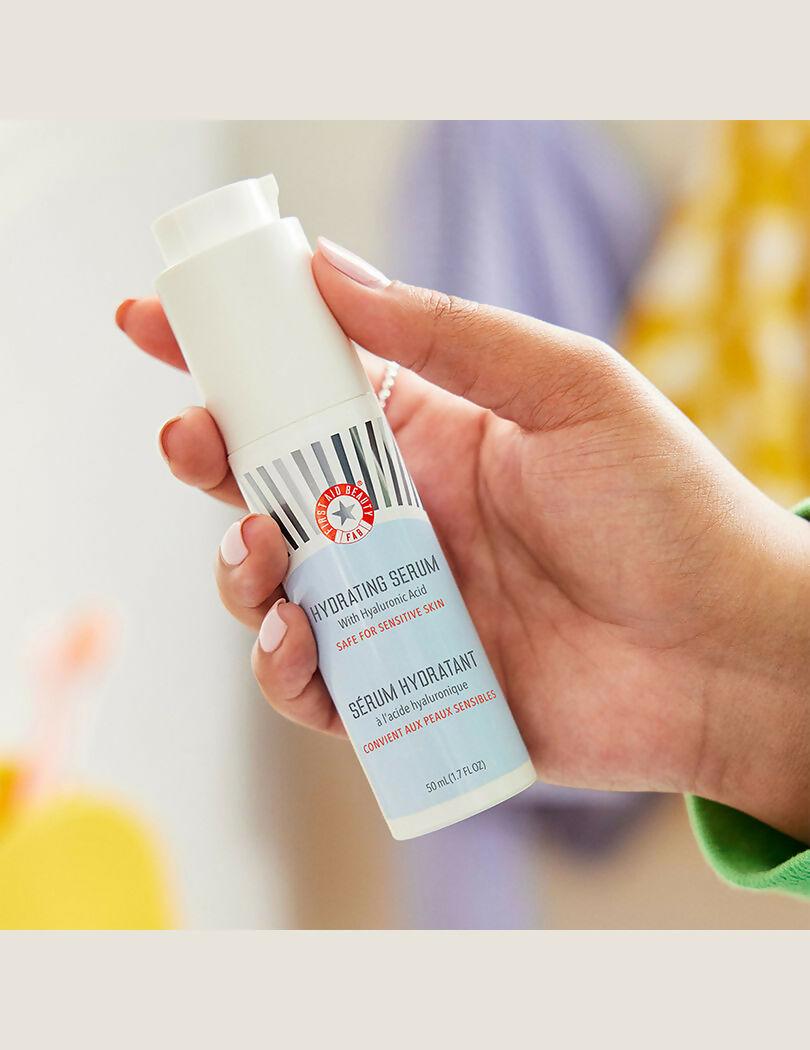 First Aid Beauty Hydrating Serum