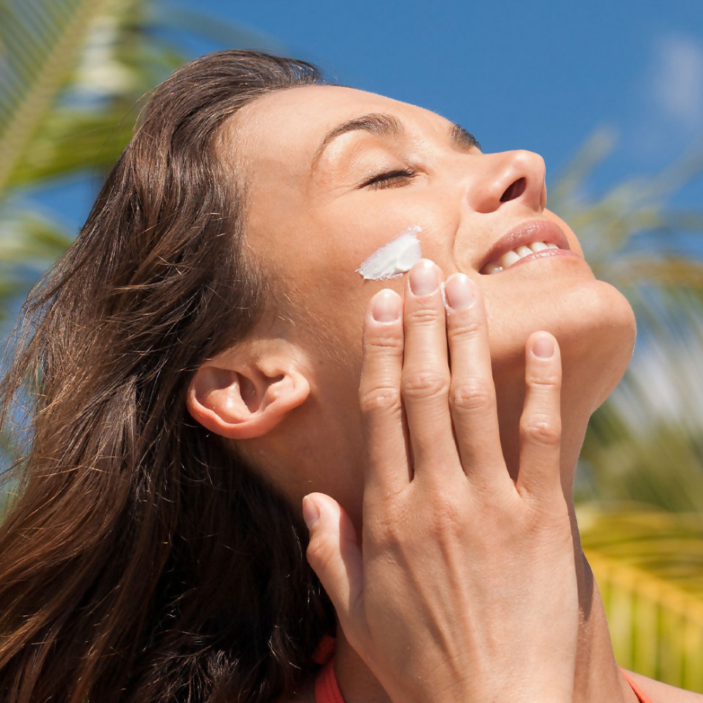 Eveline Cosmetics Sun Protection Face Cream SPF 30