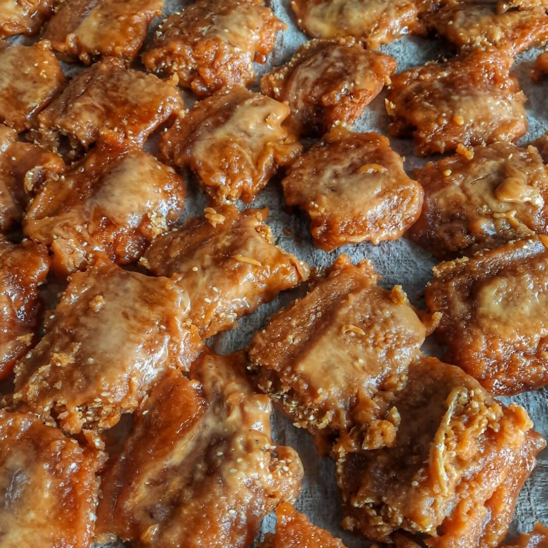 Asavi Handcrafted Spiced Jaggery