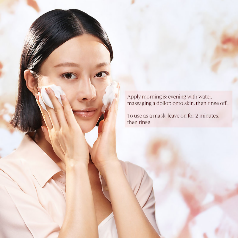 L'Occitane Reine Blanche Intense Illuminating Foam