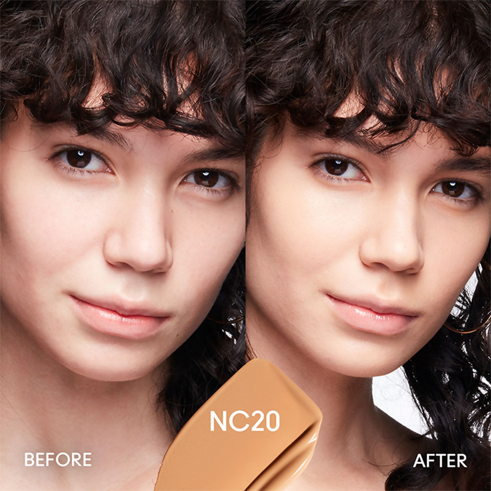 M.A.C Studio Fix Fluid SPF 15 Mini Soft Matte Foundation With Hyaluronic Acid - NC20