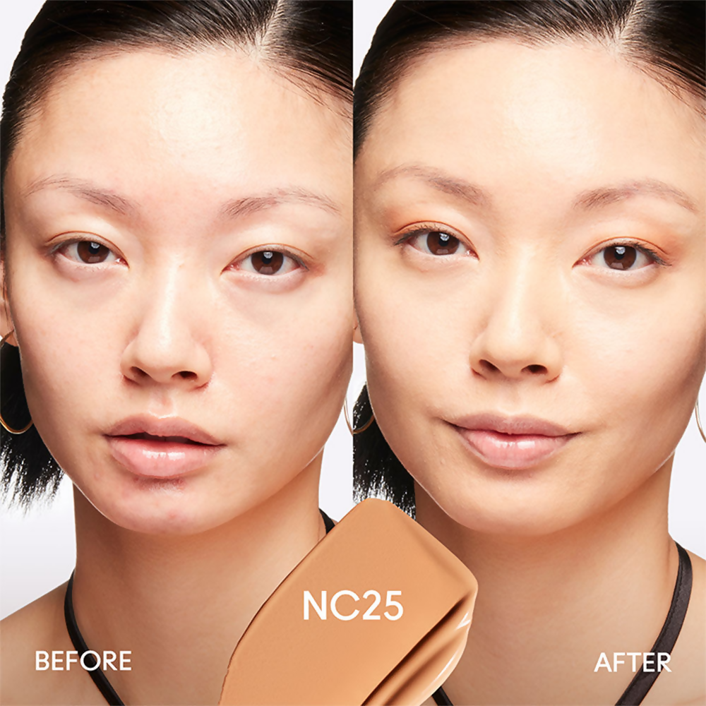 M.A.C Studio Fix Fluid SPF 15 Mini Soft Matte Foundation With Hyaluronic Acid - NC25