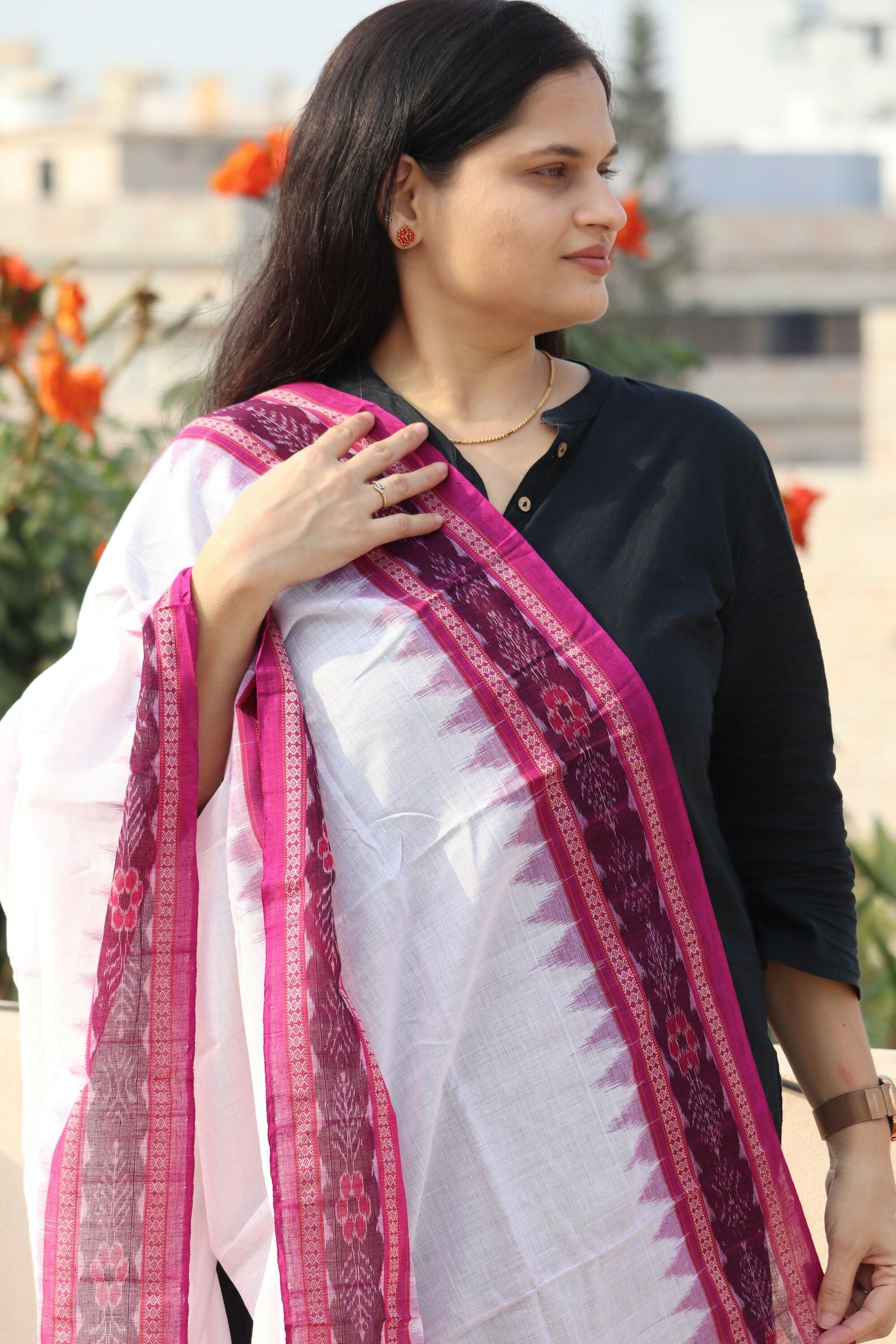 Earthyweaves White & Purple Sambalpuri Dupatta