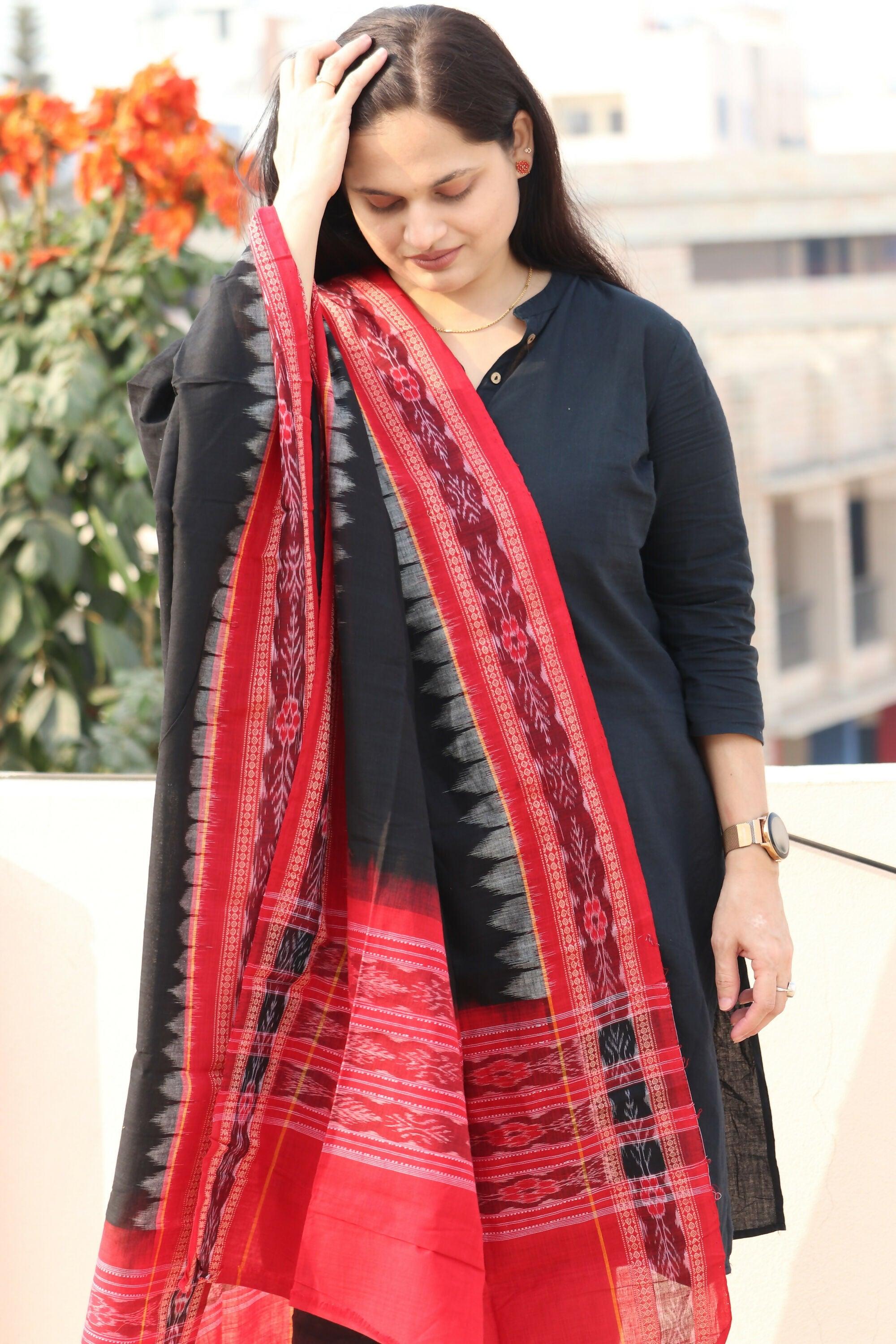 Earthyweaves Black Sambalpuri Dupatta